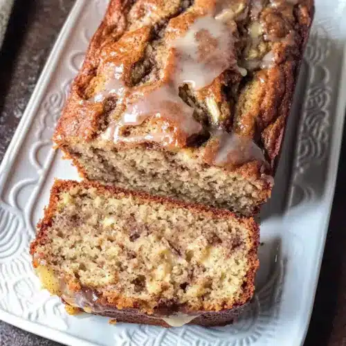 BEST BANANA BREAD EVER
