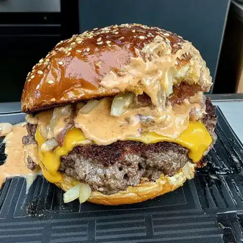 Smash Burgers with Baconnaise Sauce