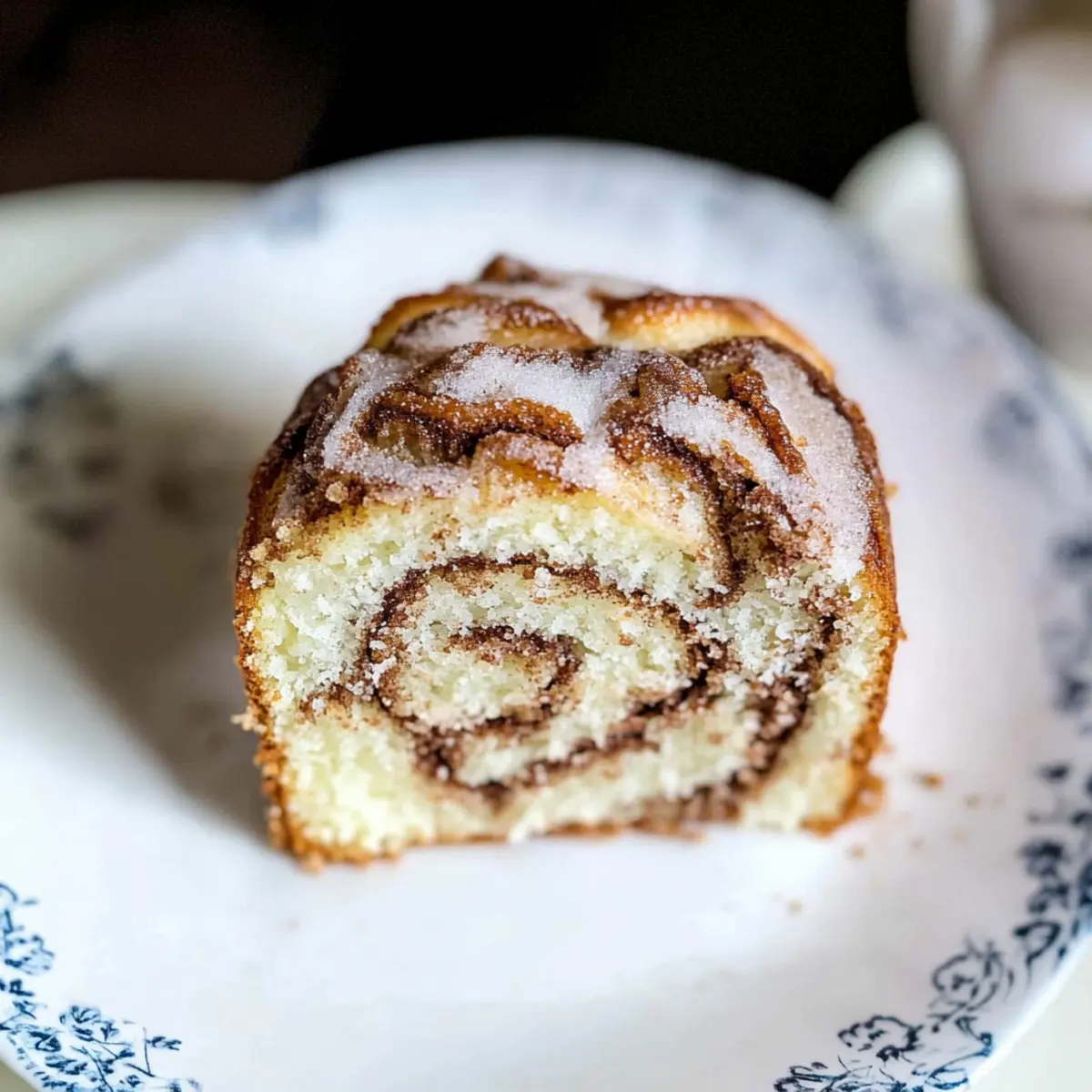 Cinnamon Roll Bundt Cake